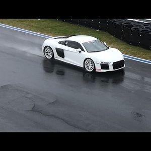 Meet your Posher, Brandon